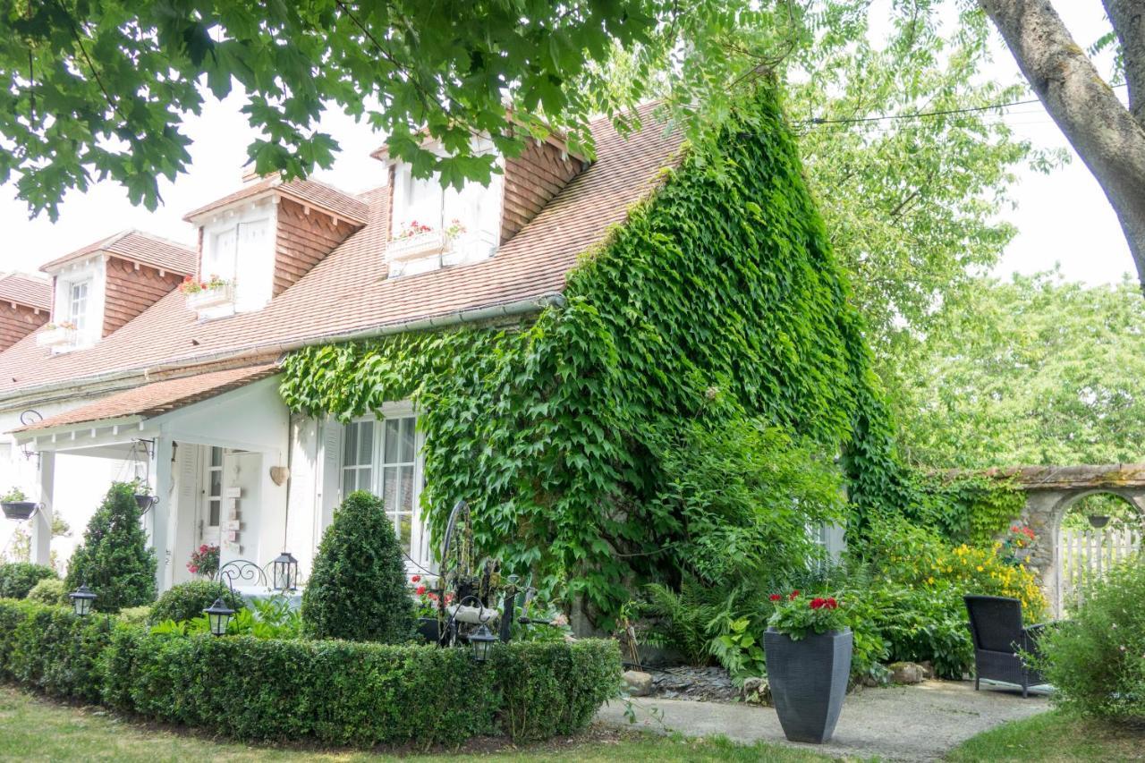 Les Anges Reveurs Bed & Breakfast Neuville-aux-Bois ภายนอก รูปภาพ