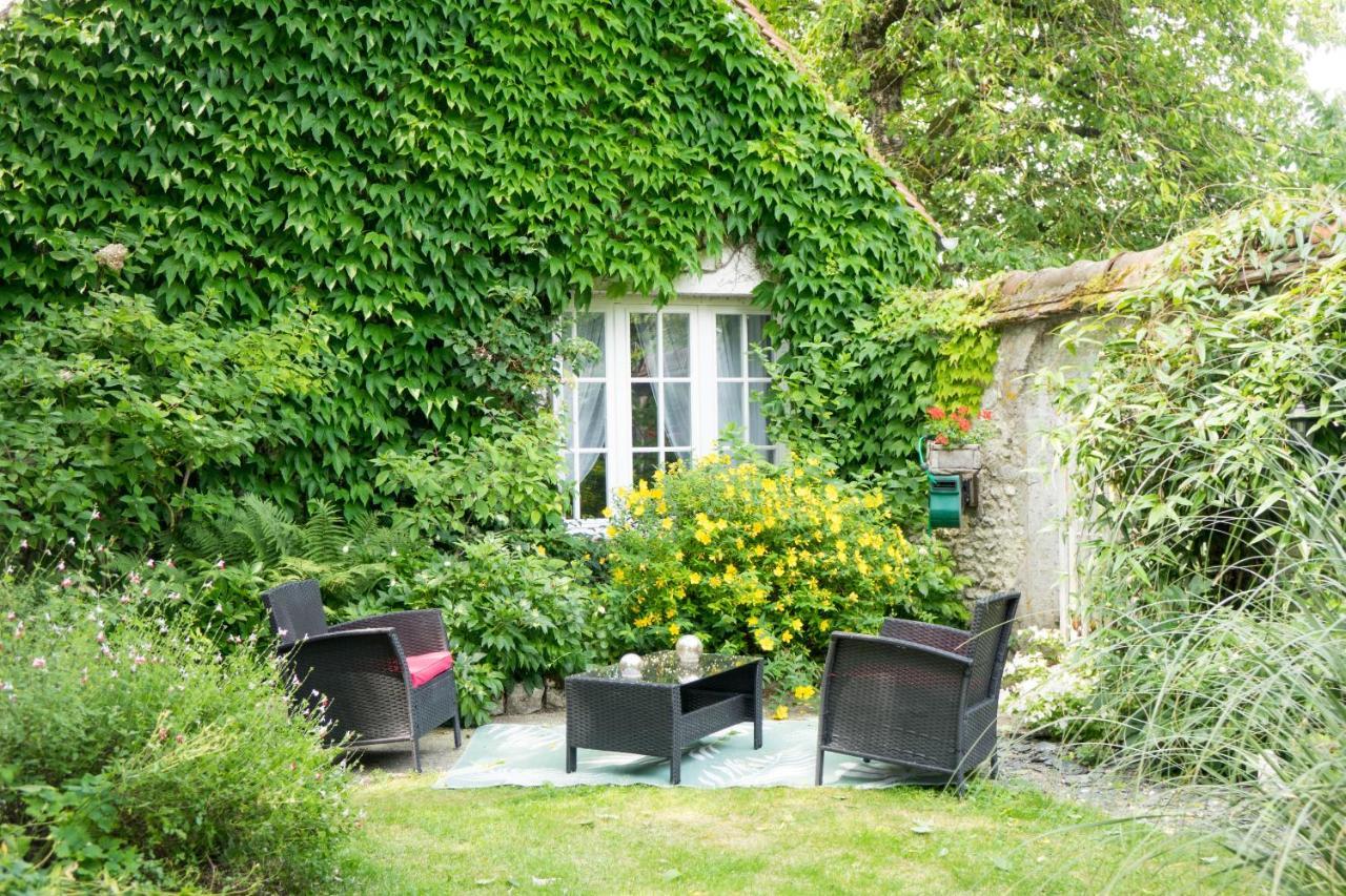 Les Anges Reveurs Bed & Breakfast Neuville-aux-Bois ภายนอก รูปภาพ