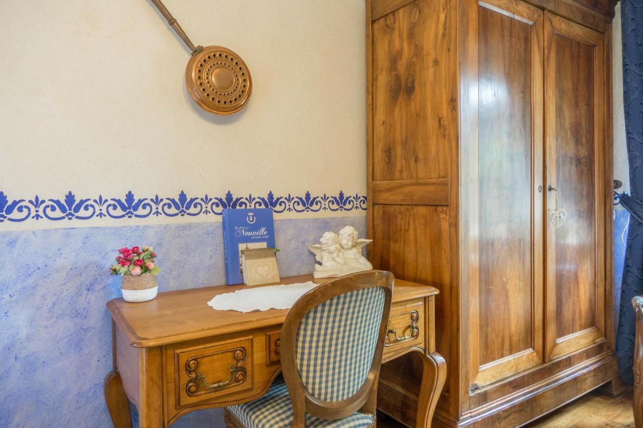 Les Anges Reveurs Bed & Breakfast Neuville-aux-Bois ภายนอก รูปภาพ